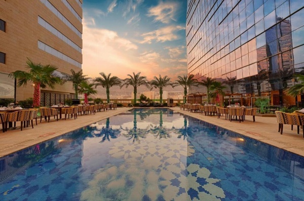 Holiday Suites Al Aziziah image 1
